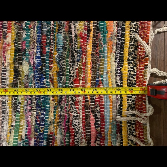 Multi color area rug - Picture 2 of 3